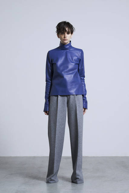 <strong>JOHN LAWRENCE SULLIVAN｜ジョン ローレンス サリバン</strong><br />2015-16年秋冬ウィメンズコレクション