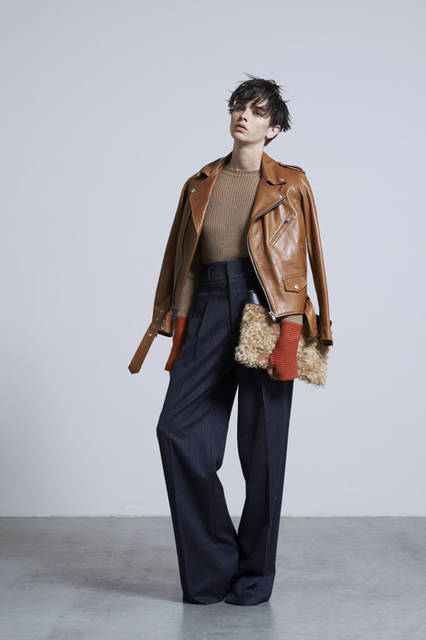 <strong>JOHN LAWRENCE SULLIVAN｜ジョン ローレンス サリバン</strong><br />2015-16年秋冬ウィメンズコレクション