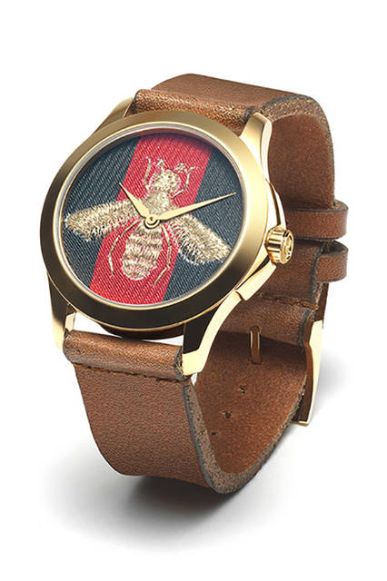 <strong>G-タイムレス</strong><br />ケース｜ゴールドPVD<br />直径｜38mm<br />ムーブメント｜クォーツ<br />ストラップ｜カーフ<br />防水｜5気圧<br />発売時期｜2016年予定<br />価格｜未定