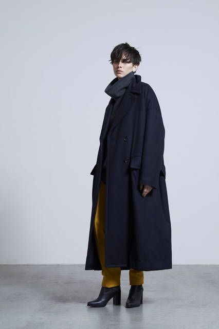 <strong>JOHN LAWRENCE SULLIVAN｜ジョン ローレンス サリバン</strong><br />2015-16年秋冬ウィメンズコレクション