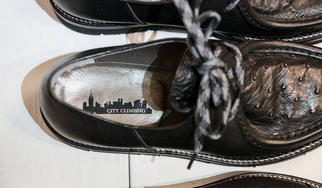 <strong>H? Katsukawa from Tokyo｜エイチ カツカワ フロム トウキョウ</strong><br />2015-16年秋冬コレクション「CLIMBING」