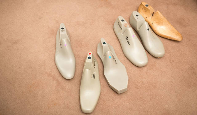 <strong>H? Katsukawa from Tokyo｜エイチ カツカワ フロム トウキョウ</strong><br />勝川永一氏のアトリエにて