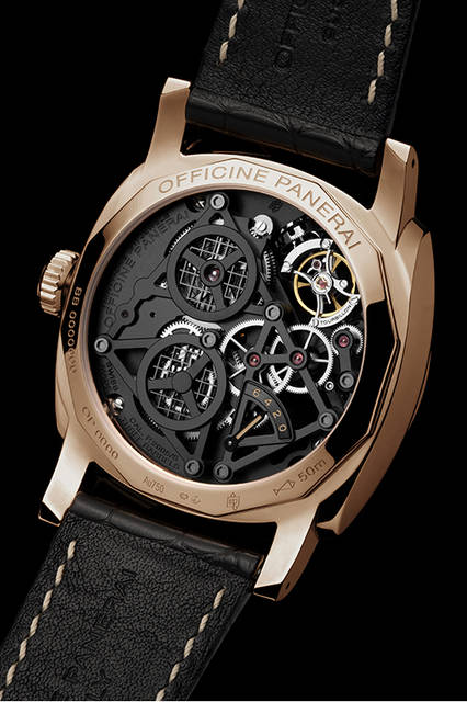 PANERAI PAM00559 LO SCIENZIATO RADIOMIR 1940 TOURBILLON GMT ORO ROSSO 48mm|ロ シェンツィアート ラジオミール 1940 トゥールビヨン GMT オロロッソ 48mm <strong>ロ シェンツィアート-ラジオミール 1940トゥールビヨン GMT オロロッソ-48mm</strong><br />ケース|18Kレッドゴールド<br />直径|48mm<br />ムーブメント|手巻き(Cal.P.2005/S)<br />振動数|2万8800振動/時<br />パワーリザーブ|約144時間<br />防水|5気圧<br />発売時期|2015年冬予定