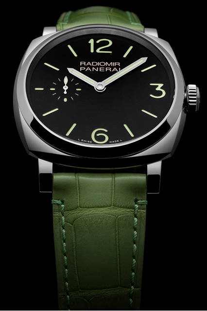 PANERAI PAM00574 RADIOMIR 1940 3 DAYS ACCIAIO 42mm|パネライ ラジオミール スリーデイズ アッチャイオ 42mm <strong>ラジオミール 1940 スリーデイズ アッチャイオ-42mm</strong><br />ケース|ステンレススチール<br />直径|42mm<br />ムーブメント|手巻き(Cal.P.1000)<br />振動数|2万8800振動/時<br />パワーリザーブ|約72時間<br />防水|5気圧<br />機能|秒針ゼロリセット機構