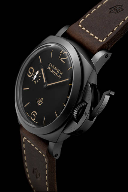 PANERAI PAM00629 LUMINOR 1950 3 DAYS TITANIO DLC 47mm|パネライ ルミノール1950 スリーデイズ チタニオ DLC 47mm <strong>ルミノール 1950 スリーデイズ チタニオ DLC-47mm</strong><br />ケース|ブラックDLCコーティングチタン<br />直径|47mm<br />ムーブメント|手巻き(Cal.P.3000)<br />振動数|2万1600振動/時<br />パワーリザーブ|約72時間<br />防水|10気圧<br />機能|アワージャンプ機構<br />発売予定|2015年冬