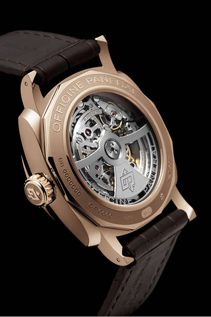 PANERAI PAM00624 RADIOMIR 1940 10 DAYS GMT AUTOMATIC ORO ROSSO 45mm|パネライ ラジオミール 1940 10デイズ GMT オートマティック オロロッソ 45mm <strong>ラジオミール 1940テンデイズ GMT オートマティック オロロッソ-45mm</strong><br />ケース|レッドゴールド<br />直径|45mm<br />ムーブメント|自動巻き(Cal.P.2003/10)<br />振動数|2万8800振動/時<br />パワーリザーブ|約240時間(約10日間)<br />防水|5気圧<br />機能|ロングパワーリザーブ、昼夜表示付きGMT機構、秒針ゼロリセット機構<br />発売時期|2015年冬予定