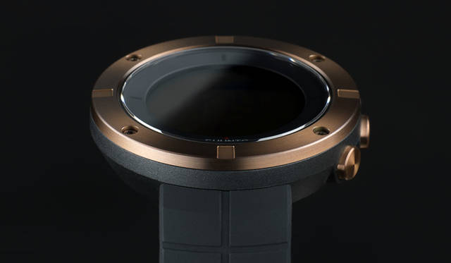 <strong>SUUNTO｜スント</strong><br />ワールドトラベラーズウォッチ「SUUNTO KAILASH（スント カイラッシュ）」　デザインコンセプトは「Sophisticated Roughness（洗練された粗暴さ）」