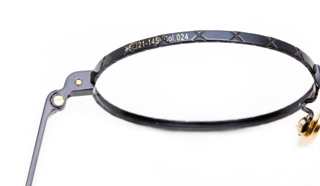 <strong>Continuer｜コンティニュエ</strong><br />「OG×OLIVER GOLDSMITH 4th Collection」　Photo：Shuhei Nomachi