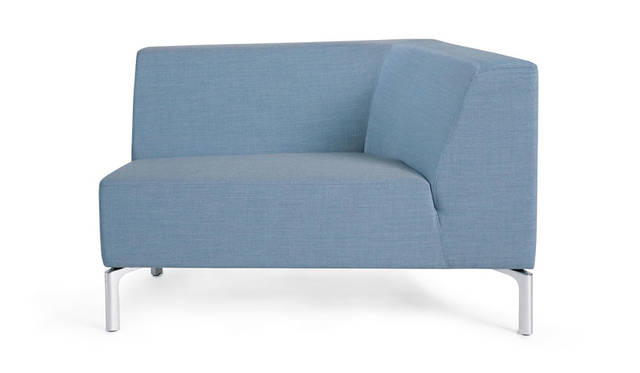 「ixc.（イクスシー）」新作展示会　パズルのように自由に組み合わせるソファ「TANGRAM（タングラム）」by interstuhl