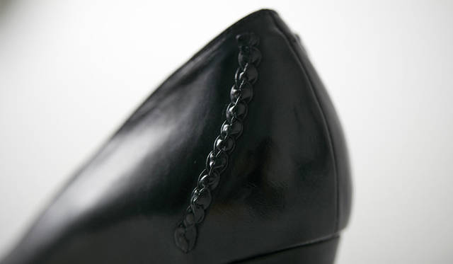 <strong>KATIM｜カチム</strong><br />2016年春夏デビューコレクション　「Scala」