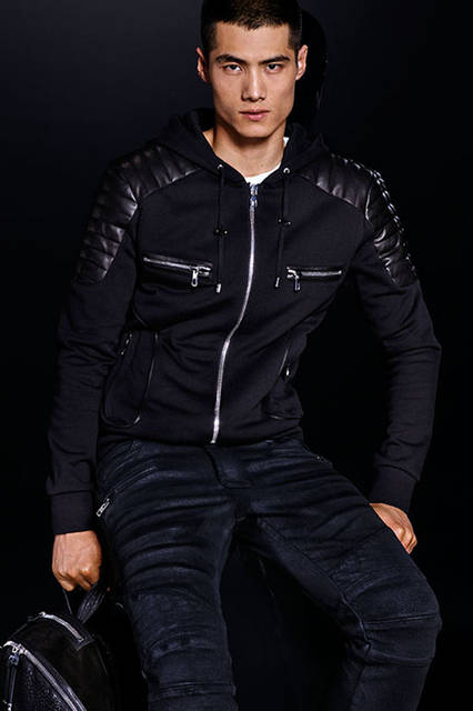 <strong>H&M｜エイチ・アンド・エム</strong><br />「BALMAIN × H&M」メンズコレクション　