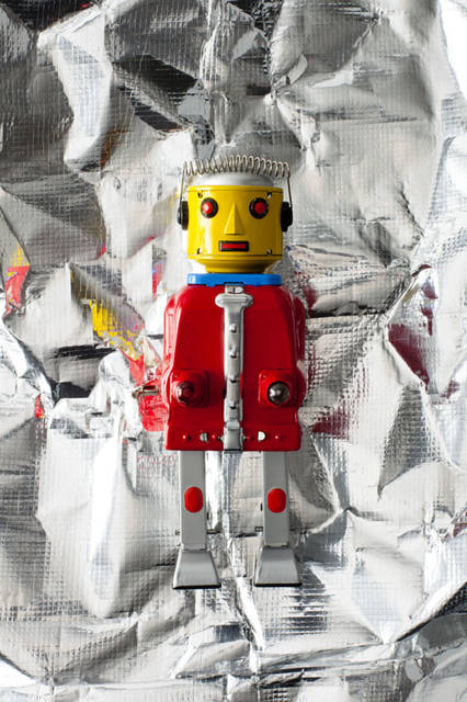 「Christmas 2015 Space」　ロボットのオブジェ「Mr Robot」（H20cm）6804円