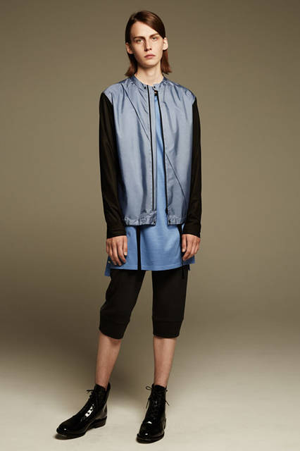 <strong>ato｜アトウ</strong><br />2016年春夏コレクション