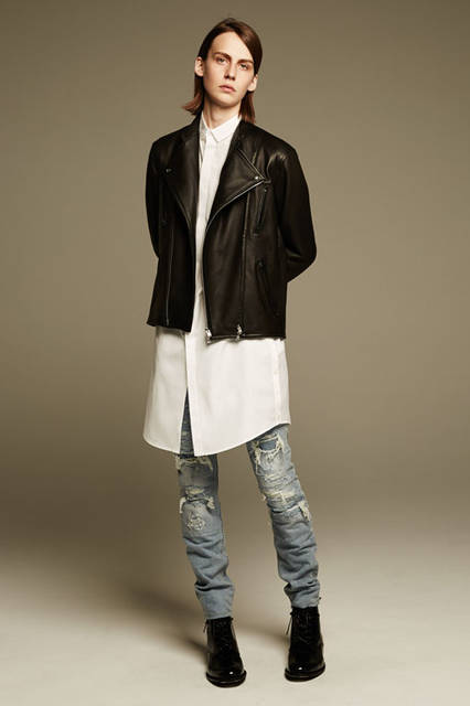 <strong>ato｜アトウ</strong><br />2016年春夏コレクション