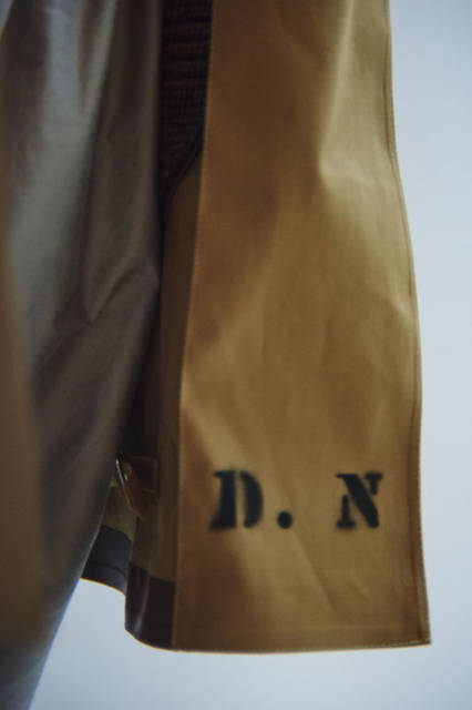 <strong>TOMORROWLAND｜トゥモローランド</strong><br />TOMORROWLAND MEETS MACKINTOSH「MACKINTOSH POP UP STORE」　STANCIL PRINT SERVICE