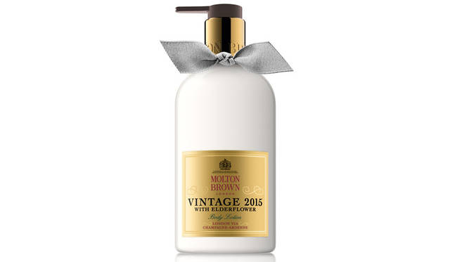 <strong>MOLTON BROWN｜モルトンブラウン</strong><br />「ヴィンテージ2015 エルダーフラワーコレクション」　ヴィンテージ2015 エルダーフラワー ボディローション　6480円[300mL]