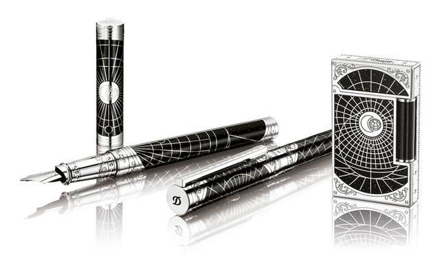 「プレミアム 万年筆：ペン先18K ref.141031」 27万円、「プレミアム ローラーボール ref.142031」 24万8400円、「プレミアム ライン2ライター ref.016151」29万1600円