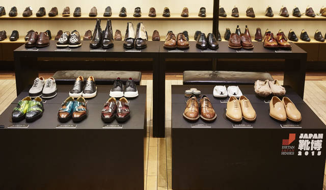 <strong>ISETAN MEN’S｜イセタンメンズ</strong><br />伊勢丹新宿店メンズ館地下1階＝紳士靴売場「JAPAN靴博2015」　
