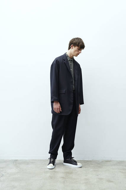 <strong>EN ROUTE｜アンルート</strong><br />2015-16年秋冬コレクション