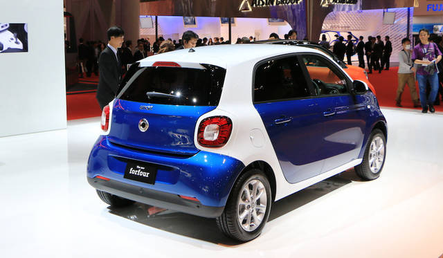 Photograph by ARAKAWA Masayuki