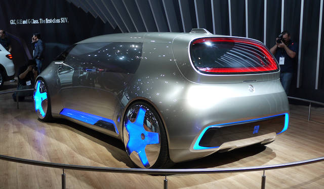 Photograph by  OHTO Yasuhiro