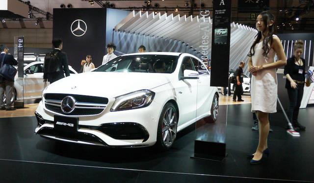 Photograph by  HORIGUCHI Yoshihiro