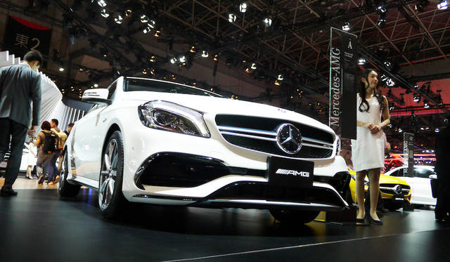 Photograph by  HORIGUCHI Yoshihiro