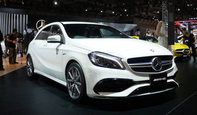 Photograph by  HORIGUCHI Yoshihiro