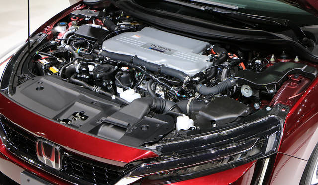 Honda CLARITY FUEL CELL|ホンダ クラリティ フューエルセル 007