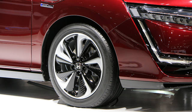 Honda CLARITY FUEL CELL|ホンダ クラリティ フューエルセル 009