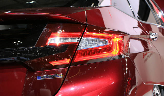 Honda CLARITY FUEL CELL|ホンダ クラリティ フューエルセル 011