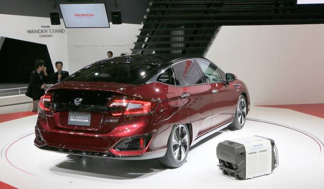 Honda CLARITY FUEL CELL|ホンダ クラリティ フューエルセル 005