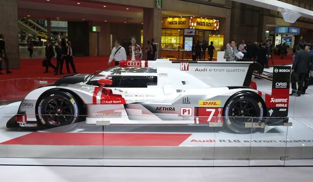 Photograph by HORIGUCHI Yoshihiro