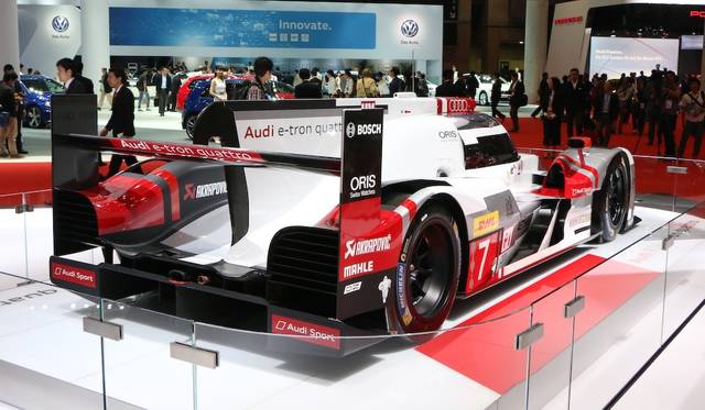 Photograph by OHTO Yasuhiro