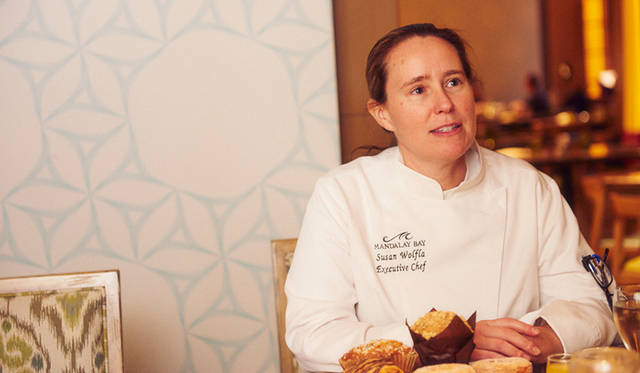 ウォルフラ氏は「地産地消のすばらしさはひととひとの繋がり。そのひと言に尽きるとおもうわ。長年付き合っている生産者とは家族みたいなものだから」と語る