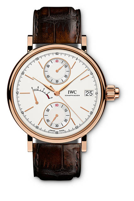 <strong>ポートフィノ・ハンドワインド・モノプッシャー</strong><br />ケース｜レッドゴールド<br />直径｜45mm<br />厚さ｜13mm<br />ムーブメント｜手巻き（Cal.59360）<br />振動数｜2万8800振動／時<br />パワーリザーブ｜約192時間（約8日間）<br />防水｜3気圧<br />ストラップ｜サントーニ製アリゲーター<br />機能｜モノプッシャー・クロノグラフ、パワーリザーブ表示、日付表示、スモールセコンド<br />発売中<br />価格｜295万5000円（税別）<br />