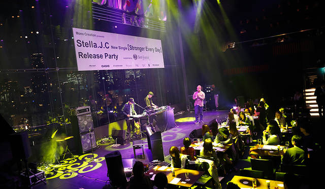 東京・六本木の「Billboard Live Tokyo」でおこなわれたデビューイベント