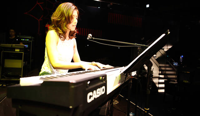 東京・六本木の「Billboard Live Tokyo」でおこなわれたデビューイベント