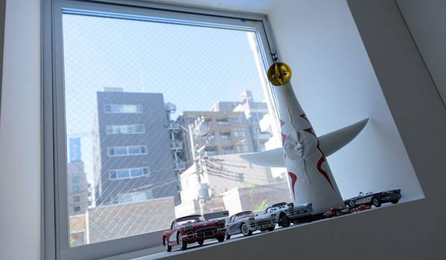 <strong>TAKAHASHI HIROKO｜高橋理子</strong><br />「高橋理子押上スタジオ」3階