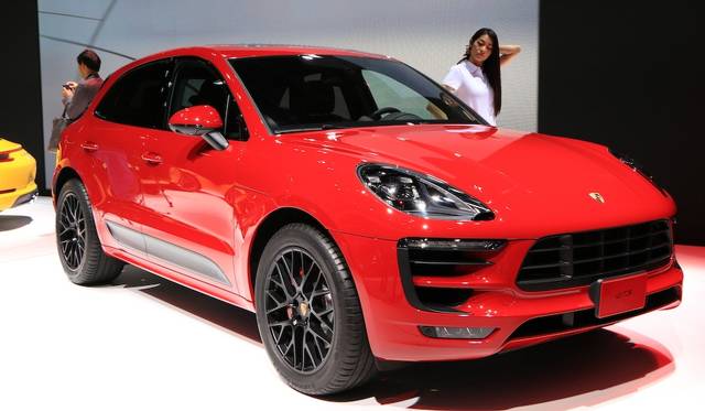 05_porsche-macan-gts