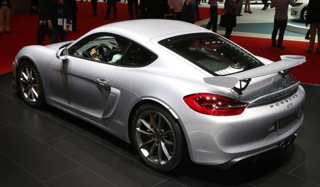 18_porsche-cayman-gt4_ohto