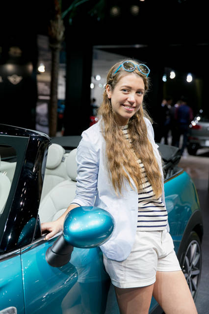 マリー・クラウゼさん　必殺技｜青い瞳