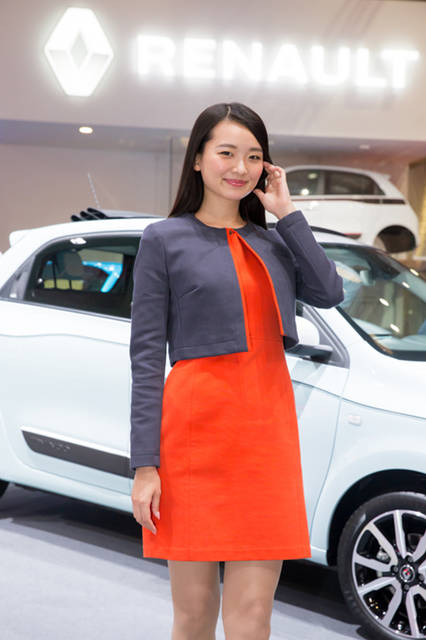 平崎なつかさん　必殺技｜レース観戦