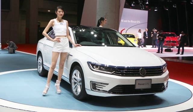 Volkswagen Passat GTE|フォルクスワーゲン パサート GTE Photograph by OHTO Yasuhiro