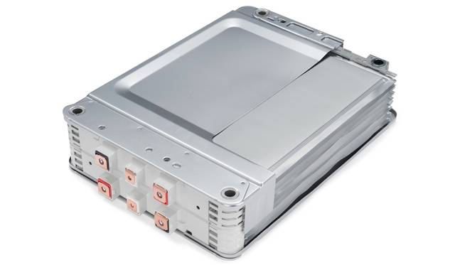 30kWh用の新開発バッテリーセル