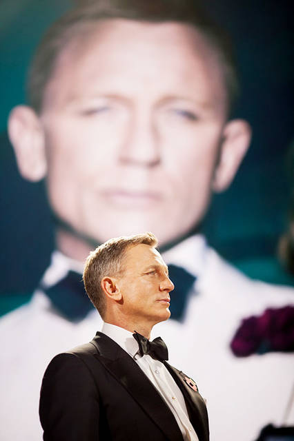 シリーズ24作目となる『007 スペクター』。日本では11月27日（金）から29日（日）に先行上映、12月4日（金）から一般公開される