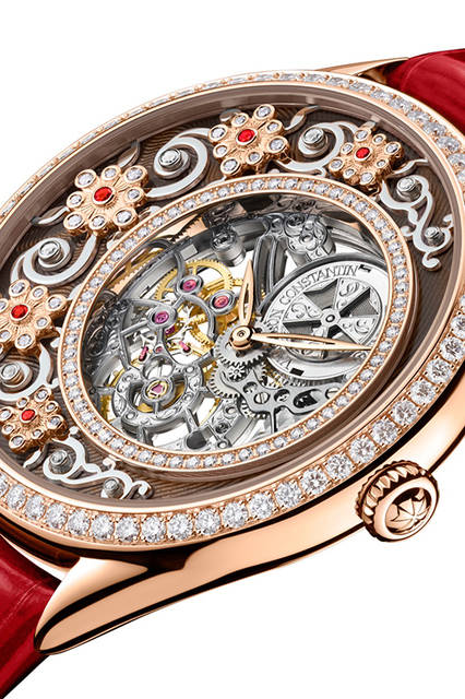 <strong>メティエ・ダール・ファブリュ・オーネマン・<br />フレンチ・レース</strong><br /> ケース｜18K 5N ピンクゴールド（64個のダイヤモンドがセットされたベゼル、60個のダイヤがセットされたリング付き）<br /> 直径｜37mm<br /> 厚さ｜8mm<br /> ムーブメント｜手巻き（Cal.1003 SQRH2）<br /> ストラップ｜アリゲーター<br /> 防水｜3気圧<br /> 限定数｜20本（ヴァシュロン・コンスタンタン直営ブティックのみの販売）<br /> 価格｜1809万円<br />