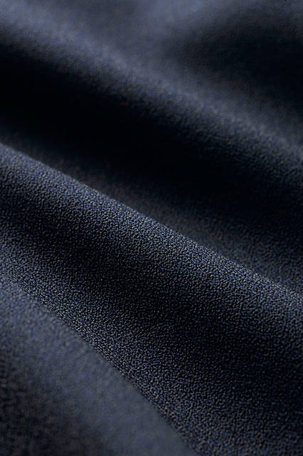 スーツ9万5000円(エディフィス)