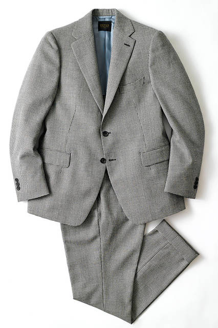 スーツ9万円(エディフィス)