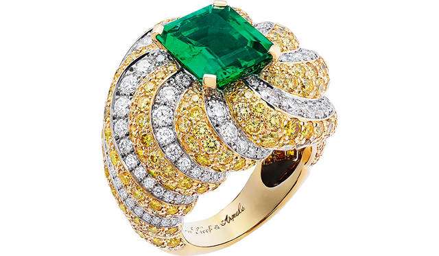 カドーダムールポーダンヌが焼いた焼き菓子がモチーフ